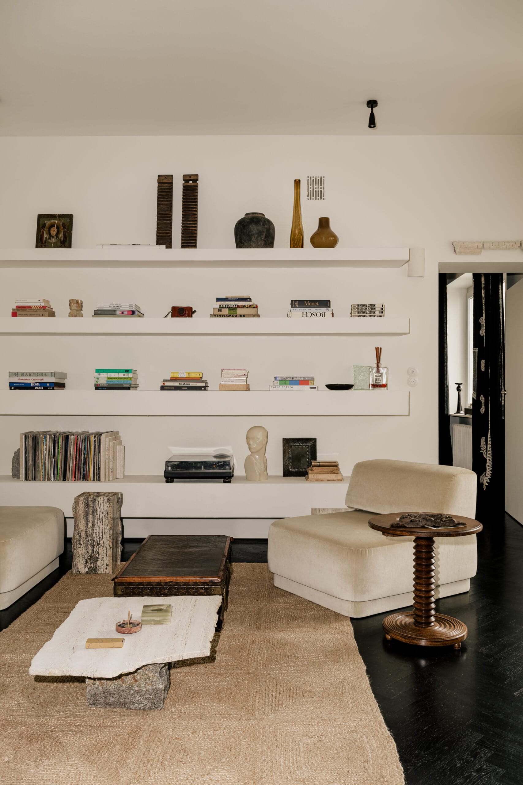 B Apartment